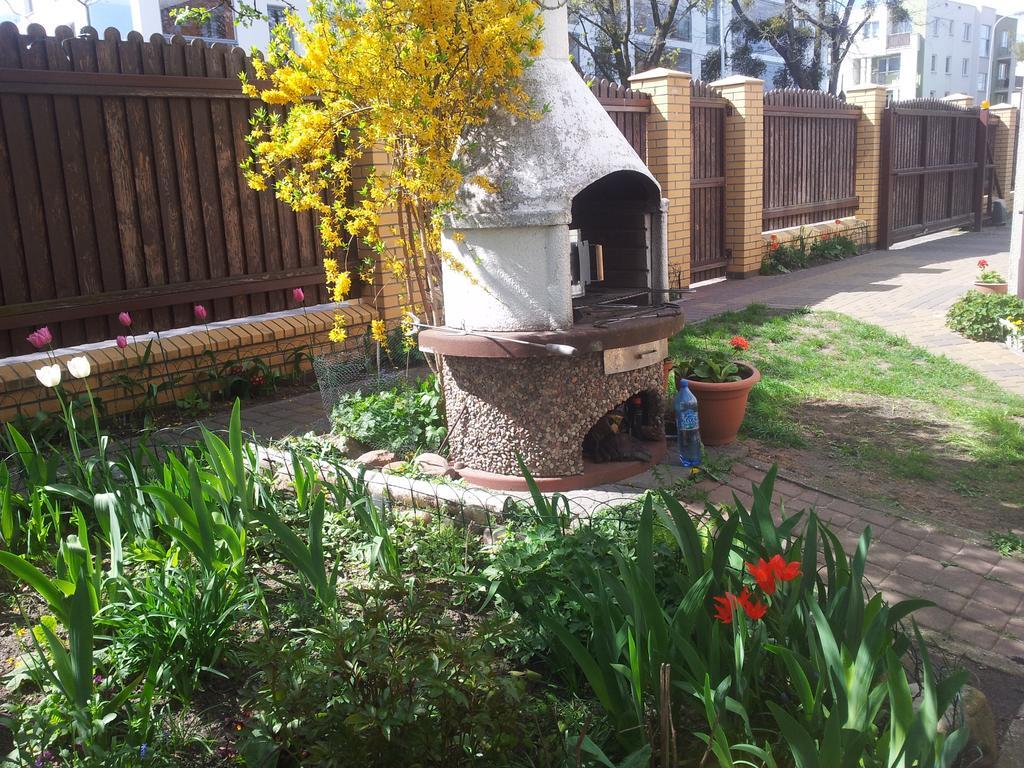 Cozy Apartment With Garden Gdańsk Exterior foto